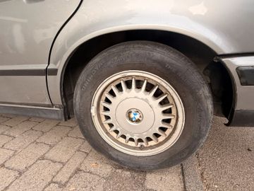 1988 BMW 530 photo 4