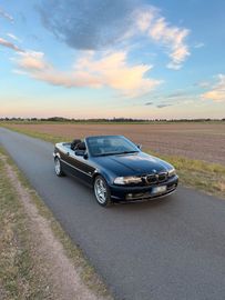 2000 BMW 330 照片 7