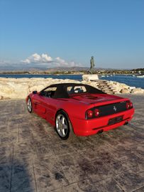 صورة 2 لـ 1995 Ferrari F355