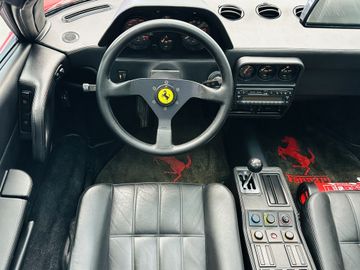 1989 Ferrari 328 照片 2