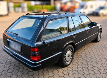 1990 Mercedes-BENZ 300 — фото 4
