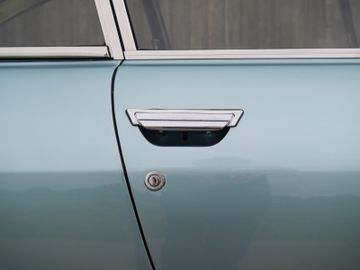 1967 Ferrari 330 — миниатюра 27
