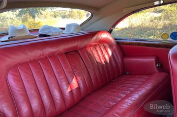 1957 Bentley CONTINENTAL — миниатюра 12