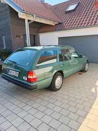 صورة 4 لـ 1990 Mercedes-BENZ 300
