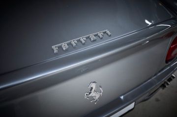 صورة 10 لـ 1998 Ferrari 550