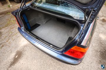 صورة مصغرة 30 لـ 1999 Alpina B3