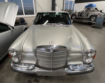 صورة 1 لـ 1971 Mercedes-BENZ 300