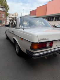 صورة 4 لـ 1978 Mercedes-BENZ 300