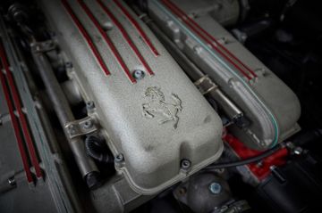 صورة مصغرة 24 لـ 1998 Ferrari 550