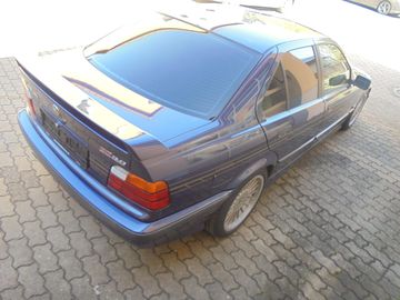 1995 Alpina B3 照片 6