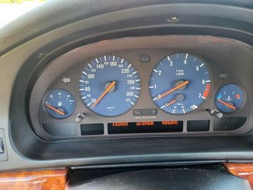 2000 Alpina B10 缩略图 7