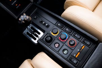 صورة مصغرة 16 لـ 1989 Ferrari TESTAROSSA