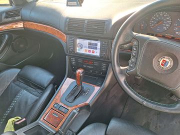 صورة مصغرة 12 لـ 1998 Alpina B10