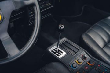 1987 Ferrari 328 — миниатюра 14