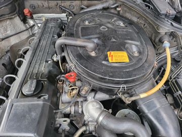 صورة 10 لـ 1988 Mercedes-BENZ 300