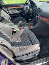1998 Alpina B10 缩略图 7