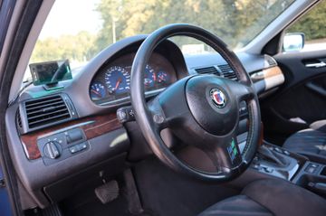 2001 Alpina B3 缩略图 8