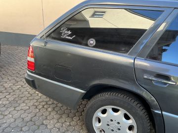 صورة 6 لـ 1992 Mercedes-BENZ 300