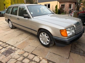 صورة 1 لـ 1988 Mercedes-BENZ 300