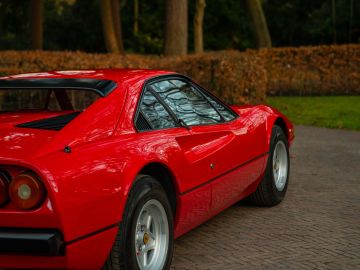 1981 Ferrari 208 — миниатюра 33