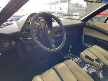 1980 Ferrari 208 照片 10