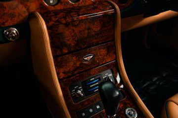 1996 Bentley BROOKLANDS — миниатюра 19