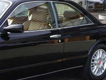 1993 Bentley CONTINENTAL — миниатюра 41