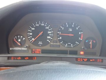 صورة مصغرة 11 لـ 1991 Alpina B10