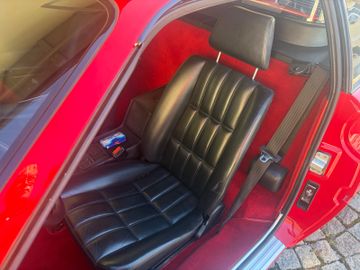 1989 Ferrari 328 照片 8