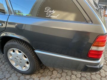 صورة 4 لـ 1992 Mercedes-BENZ 300