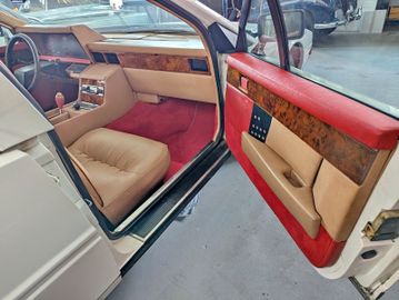 1981 Aston Martin LAGONDA 照片 8