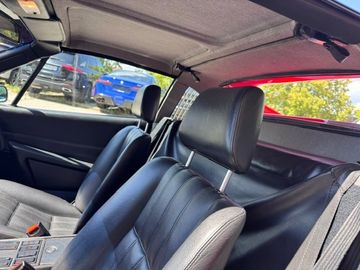 1987 Ferrari 328 照片 10