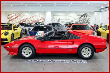 1981 Ferrari 208 照片 4