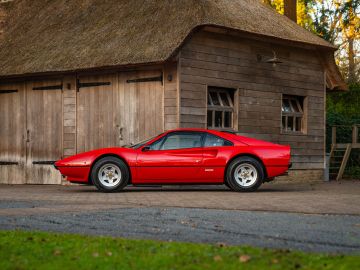 1981 Ferrari 208 照片 4