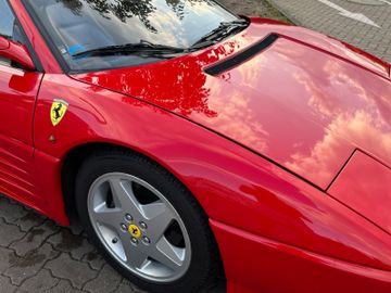 1993 Ferrari 348 — фото 3