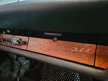 1966 Porsche 911 URMODELL — миниатюра 18