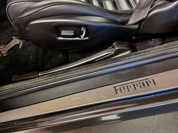 صورة مصغرة 14 لـ 1997 Ferrari 550