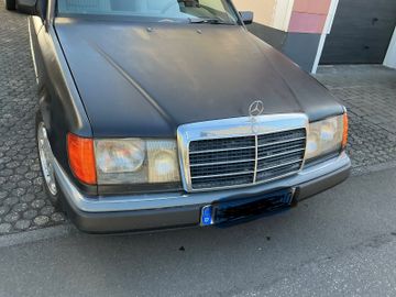 صورة 9 لـ 1992 Mercedes-BENZ 300