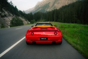 صورة مصغرة 8 لـ 1997 Ferrari F355