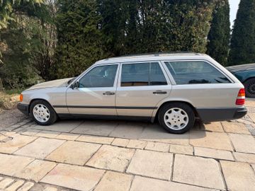 صورة مصغرة 14 لـ 1988 Mercedes-BENZ 300