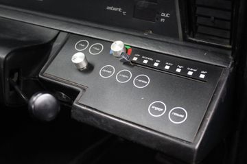 1982 Aston Martin LAGONDA 缩略图 15