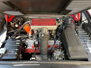1988 Ferrari 328 — миниатюра 17