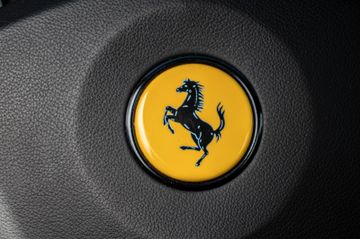 صورة مصغرة 43 لـ 2001 Ferrari 550