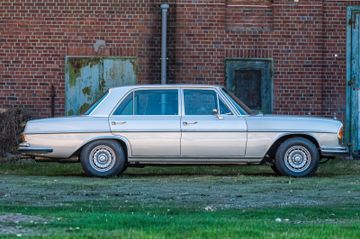 صورة 1 لـ 1971 Mercedes-BENZ 300