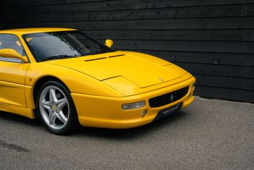 صورة 10 لـ 1995 Ferrari F355
