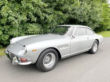 1966 Ferrari 330 — фото 1