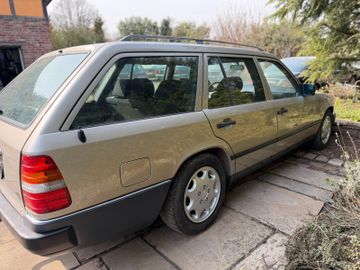 صورة 6 لـ 1988 Mercedes-BENZ 300