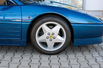 صورة مصغرة 23 لـ 1995 Ferrari 348
