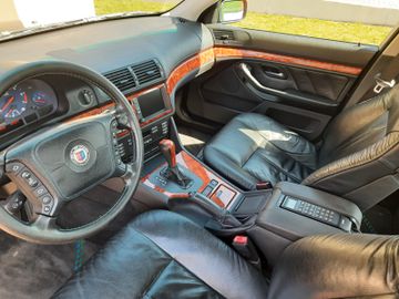صورة مصغرة 4 لـ 1998 Alpina B10