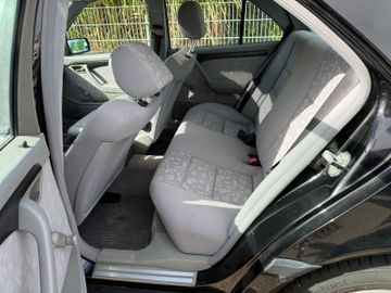 1996 Mercedes-BENZ C 180 缩略图 9
